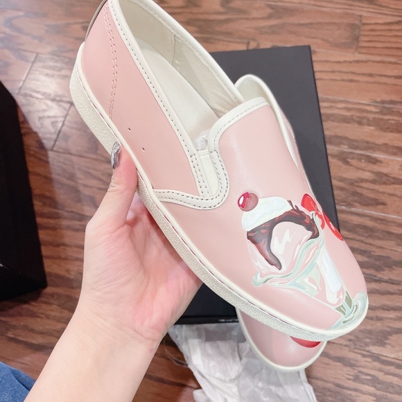 Coach limited edition Slip on pink leather Women's Sneakers/NWB - Picture 2 of 8